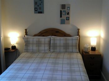Hostal Crofton Guest House