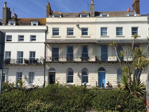 The Weymouth Sea Front Holiday Flat