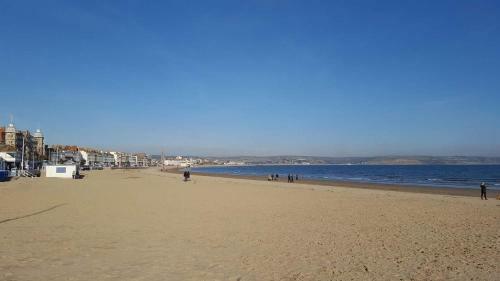 The Weymouth Sea Front Holiday Flat