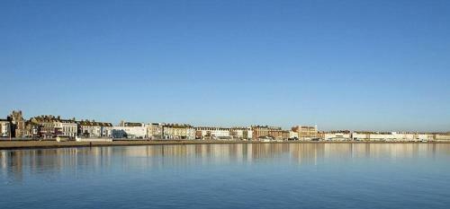 The Weymouth Sea Front Holiday Flat