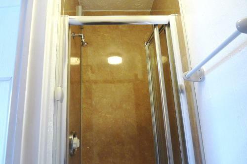 Hostal Aaran House
