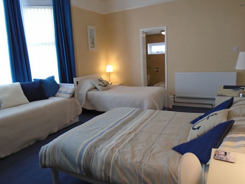 Hostal Florian Guest House