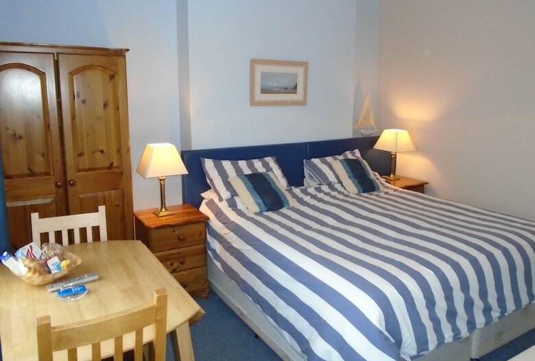 Hostal Florian Guest House