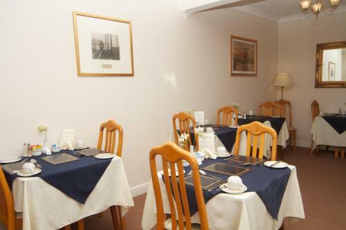 Hostal Cunard Guest House