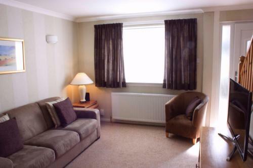 Hostal Kew House And Apartments