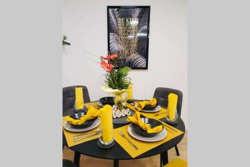 Leon Apartment Neu! Gem�tlichkeit An Erster Stelle