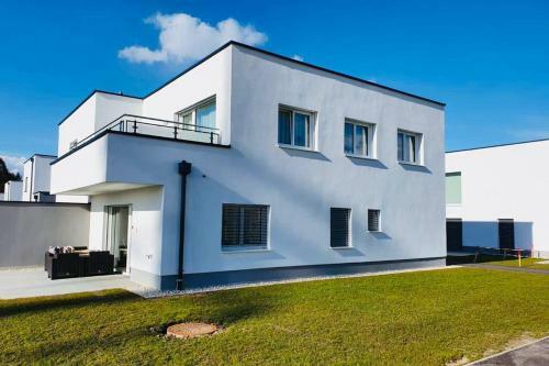 Leon Apartment Neu! Gem�tlichkeit An Erster Stelle