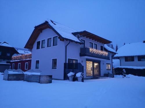 Apartamento Ferienwohnung La�hofer