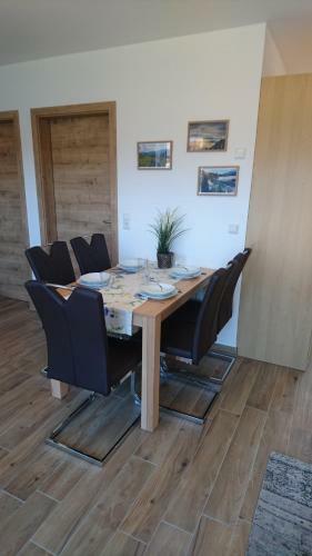 Apartamento Ferienwohnung La�hofer