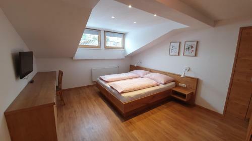 Bed & Breakfast Pension Schnaitl