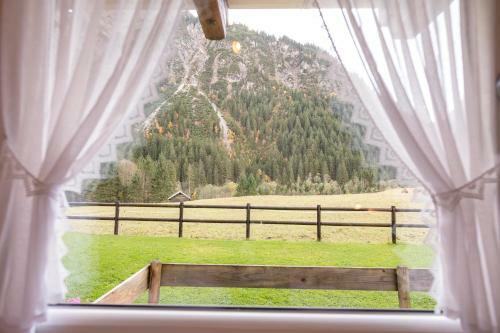 Hostal Landhaus Almrausch