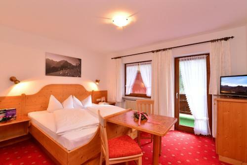 Hostal Landhaus Almrausch