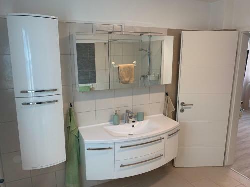 Apartamento Ferienwohnungen Zum Briefmarkenhaus