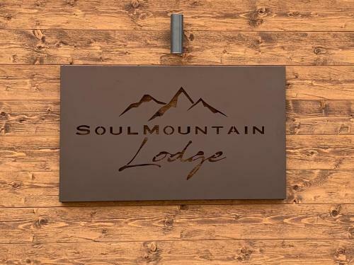 Soul Mountain Lodge