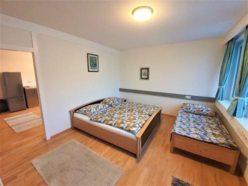 Hostal Ferienzimmer Cheztom Top 1 Nenzing