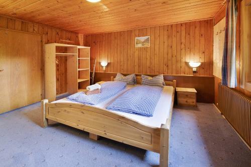 Alpenchalet Lacknerbrunn Bis 24 P