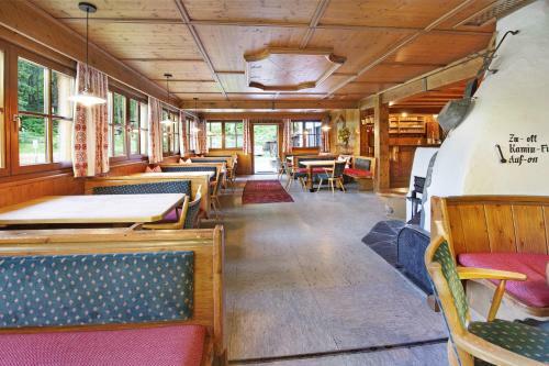 Alpenchalet Lacknerbrunn Bis 24 P