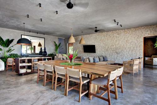 Beachfront Villa In Tankah Bay