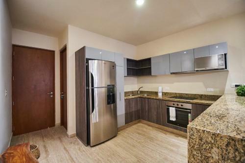 Apartamento Elegant Charm Home & Private Deck & Pool