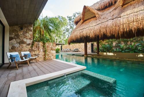 Apartamento Elegant Charm Home & Private Deck & Pool