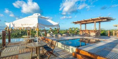 Boho Condo Infinity Rooftop Pool Gym