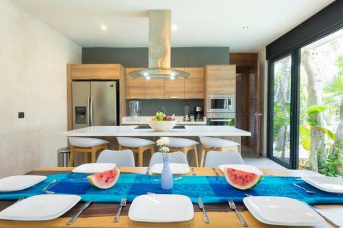 Villa Capricho - Jacuzzi And Chef Included 8ppl 4br