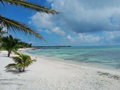 Casa Verde Tulum House Front In The Beach