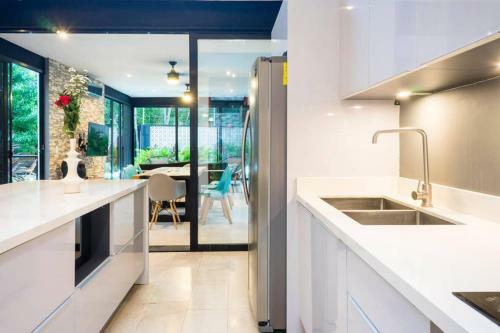 Villa Isla - Jacuzzi And Chef Includ 4 Br 8 Ppl