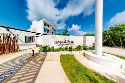 Apartamento Izzo B108 At Central Park Lagunas