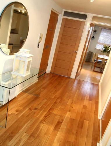 Blackfriars Apartment