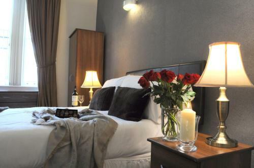 Hostal Queens Guest House