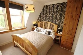 Hostal Fraoch House