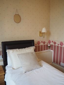 Bed & Breakfast Mcgregors Guest House