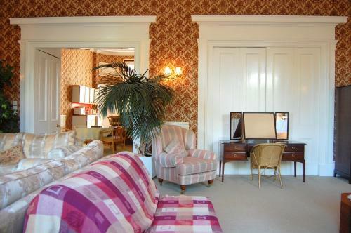Regent Terrace Apartment