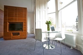Apartamentos The Merchiston Residence