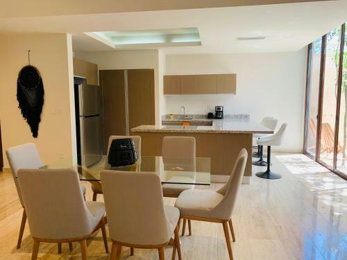 The Drunk Luxury Apartment