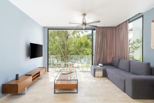 Gorgeous 1bdr Gym Pool Spa Wifi