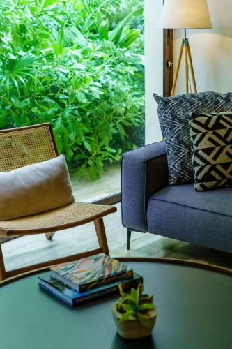 106 Beautiful Garden Apartment With Private Pool
