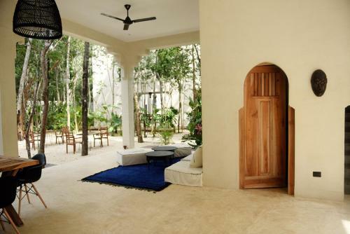 Moroccan Vacation Home For 16 Guests!