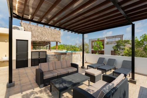 Luxury Apartment2 Bedroompoollaundry Center