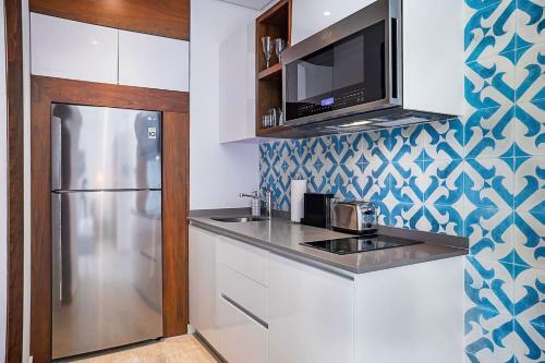 Beautiful Studio 360� Rooftop Pool And Gym