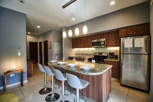 Apartamento Modern And Spacious 2 Bedroom Ph, Rooftop & Pool