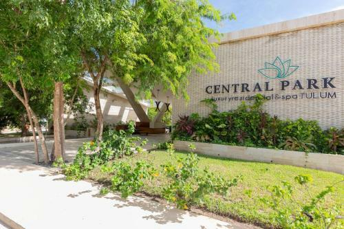 1bdr Central Park Pool Spa Gym Wifi