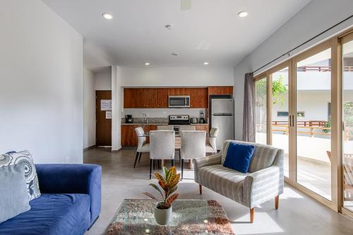 ?king Bed Apartment? Aldea Zama ? Sleeps 4
