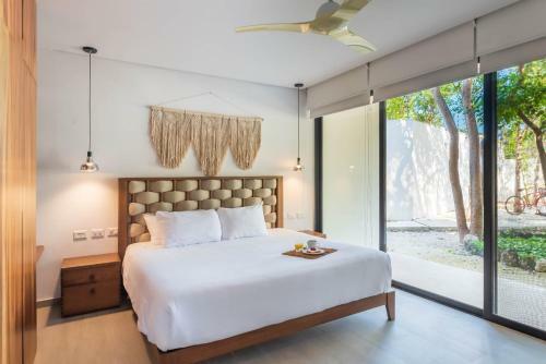 Luxury Two Bedroom Apartment At Panoramic
