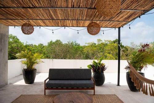 Modern Luxury Private Villa With Pool