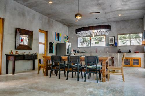 900 Sqm Villa Arthur Concierge Security