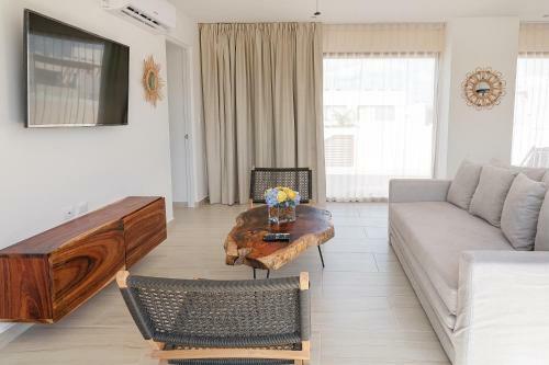 Blue Luxury Kukulkan Apartments