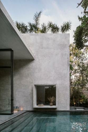 Peaceful Award Winning Design Tulum Villa With Insta-worthy Raw Pool