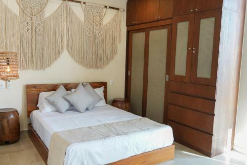 Impeccable Tuluminatti Apartment With Natural Living Private Pool